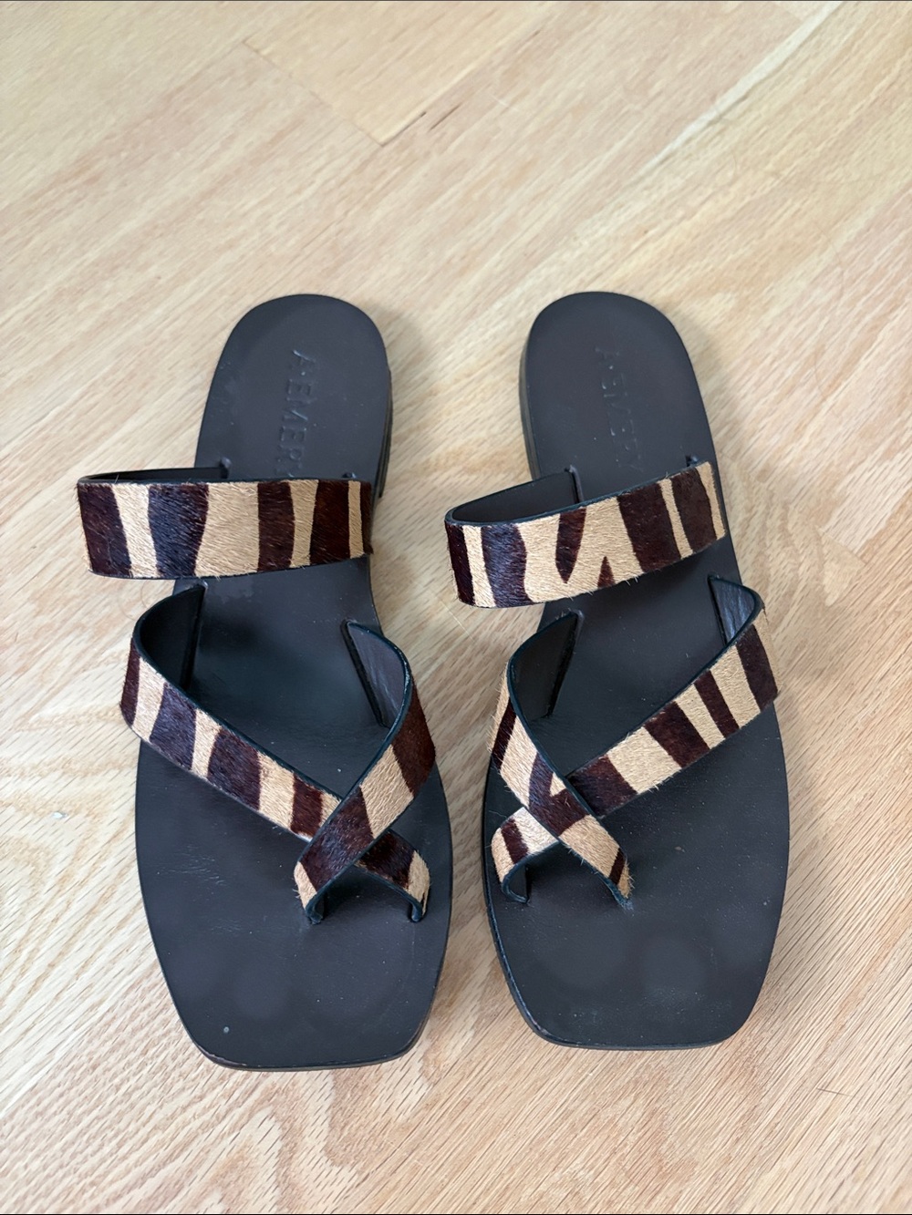 Women’s Zebra-Stripe Slide Sandals in Black & Brown size 38